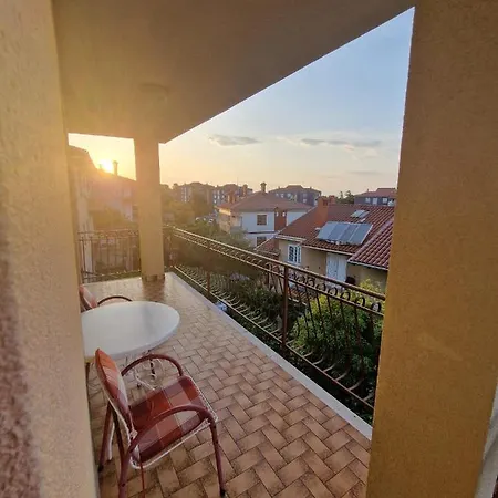 Apartma Stimec *